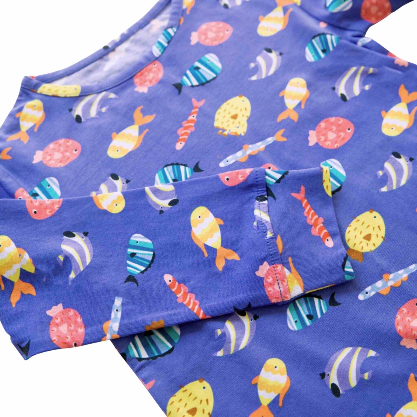 variant:color=Fuzzy Fishes - Blue