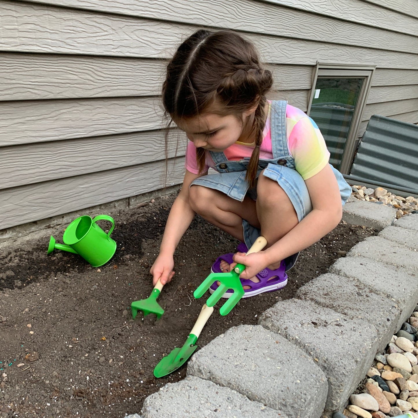 Discovery Toys Jr. Garden Tote & Tool Set