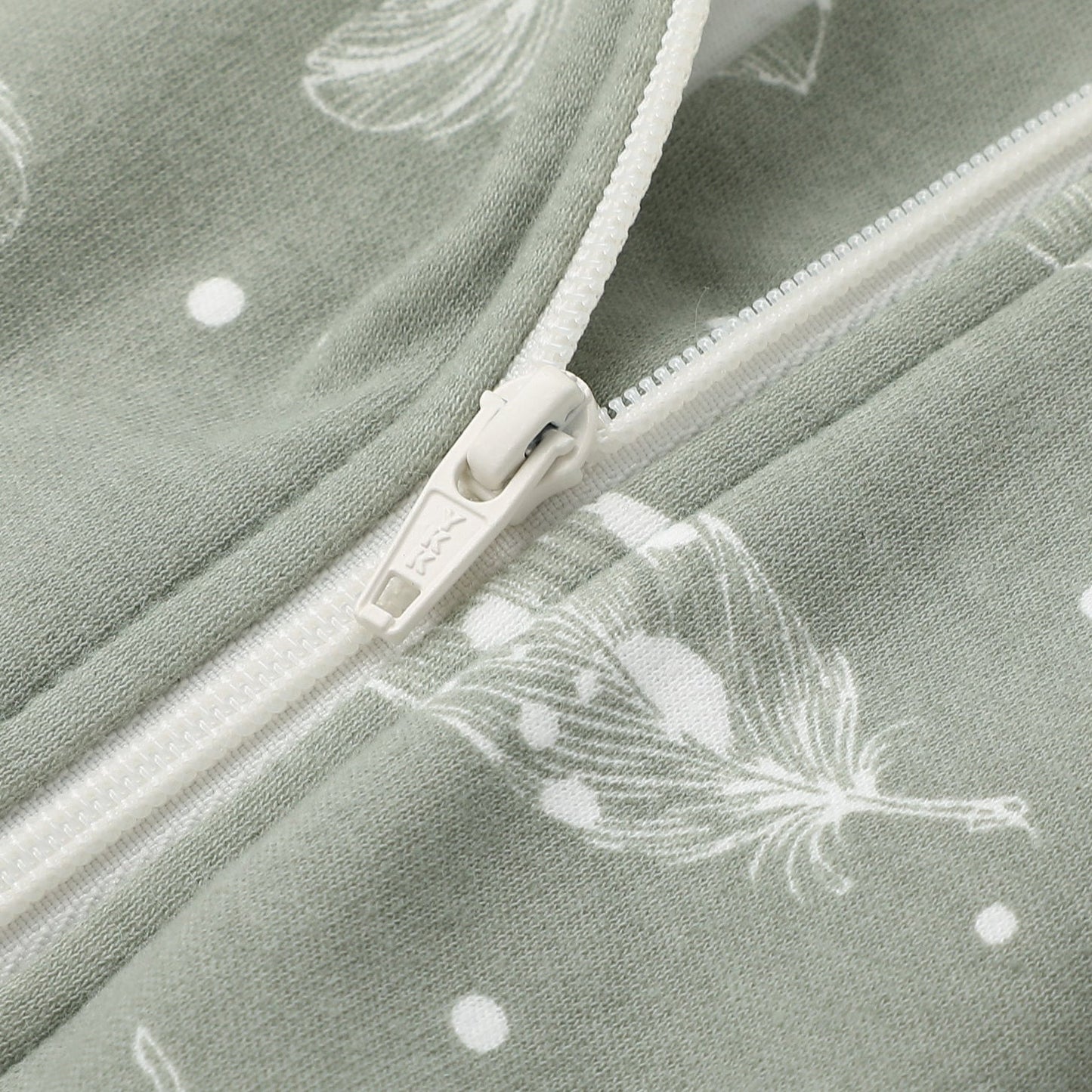 100% Organic Cotton 1.0 Tog Sleeping Bag with Legs Sleeveless Wearable Blanket- Green Feather