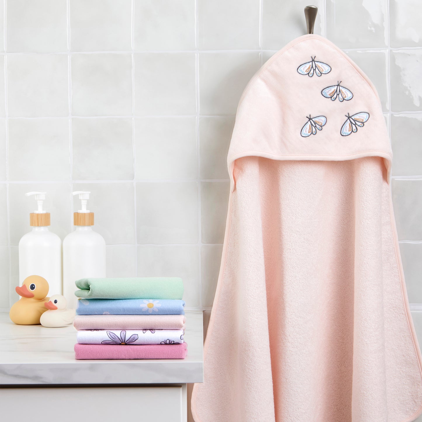 Evolur Secret Garden 6 pc Gift Set - Hooded Towel & 5pc Wash Cloths