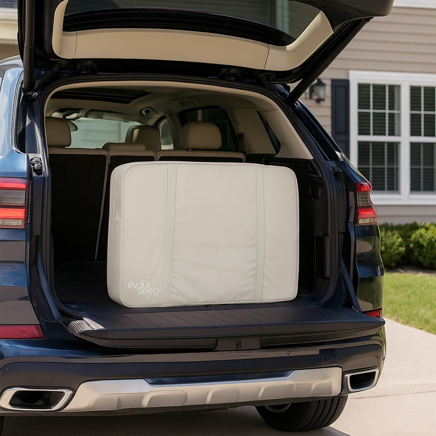 Evolur Stellar Bassinet and Bed side sleeper