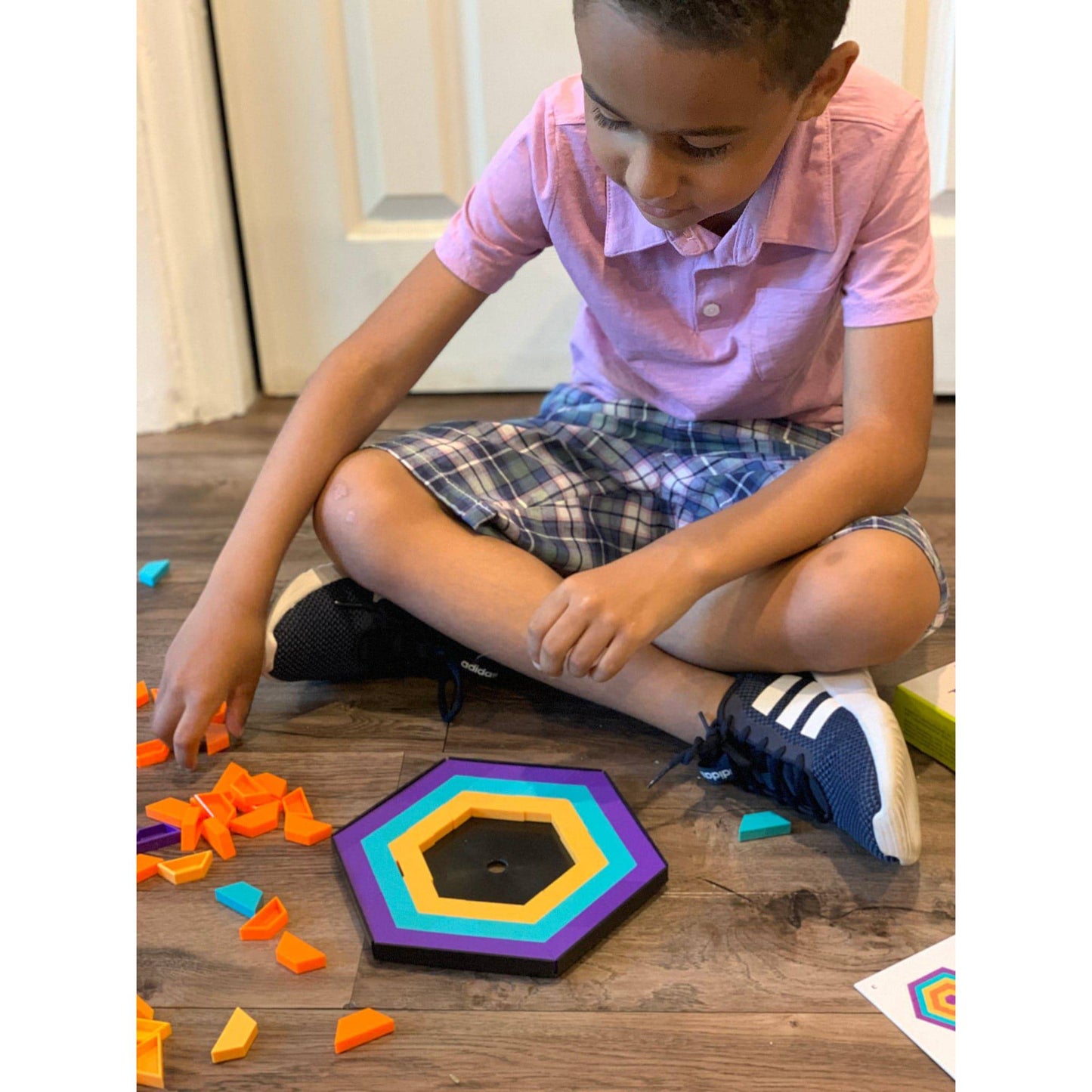 Discovery Toys Mosaic Mysteries Design Pattern Puzzle
