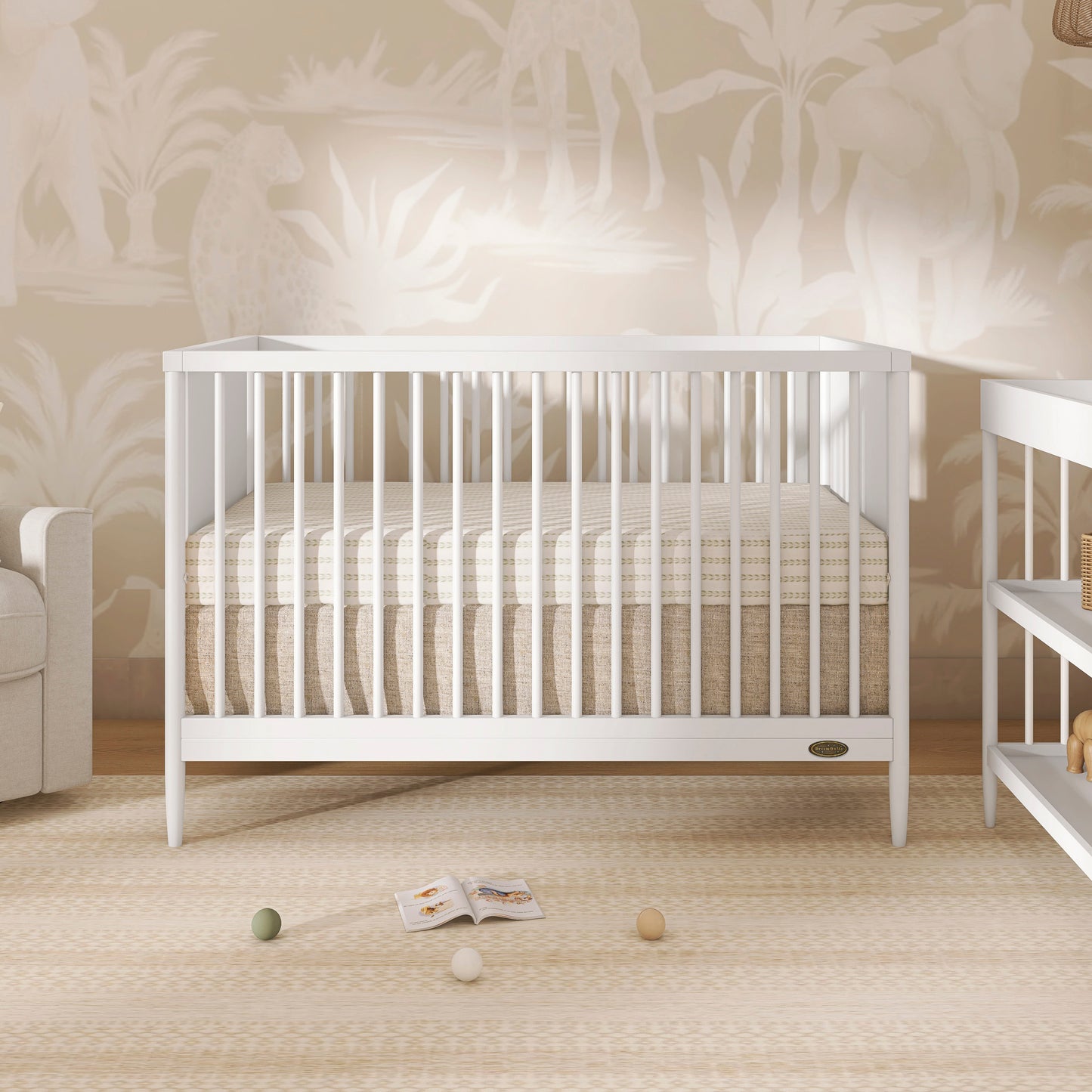Dream On Me Clover 4-in-1 Modern Island Crib with Rounded Spindles