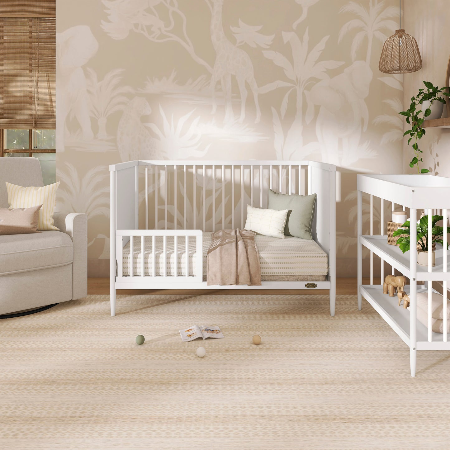 Dream On Me Clover 4-in-1 Modern Island Crib with Rounded Spindles