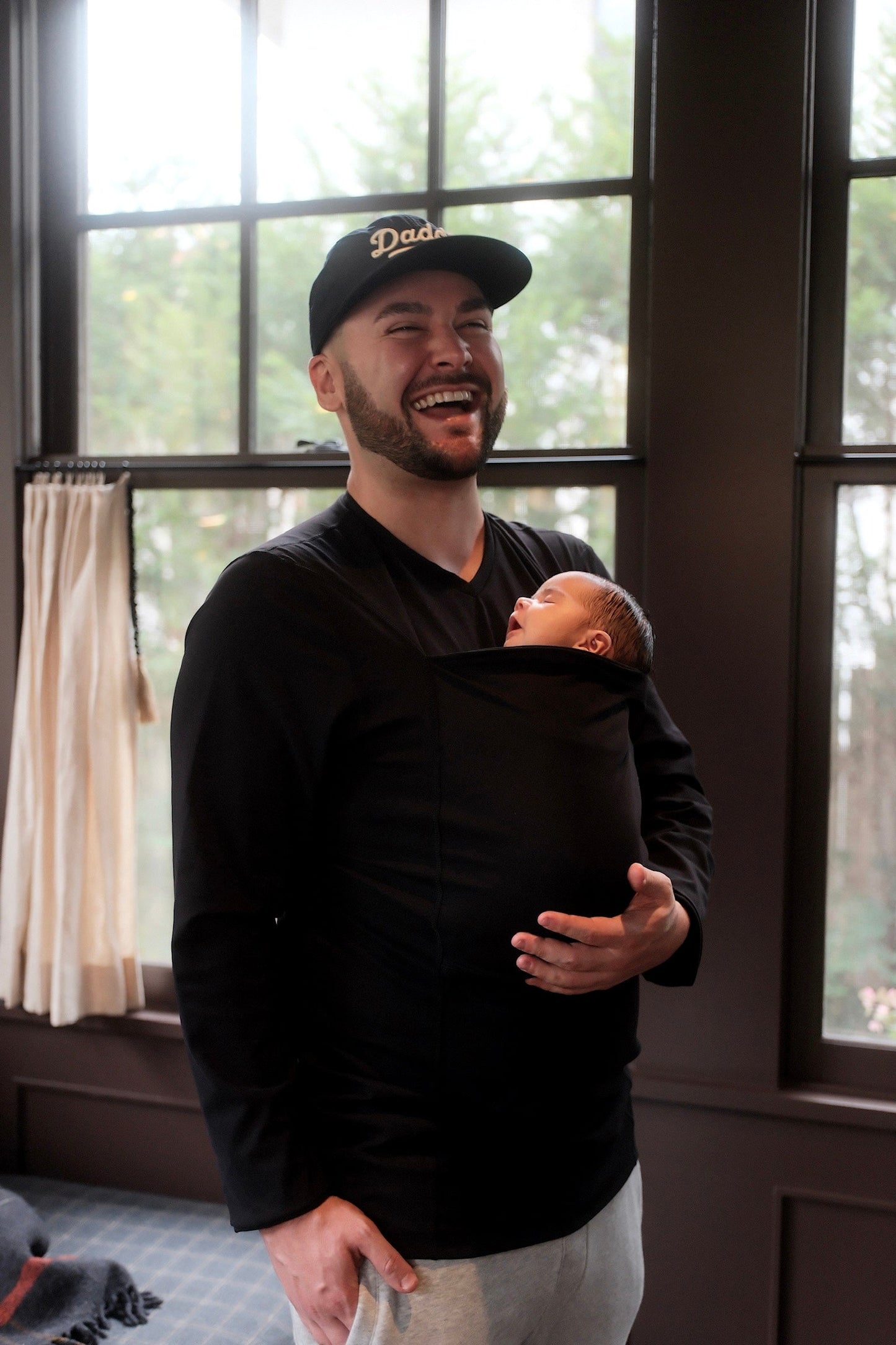 Lalabu Dad Shirt Baby Carrier Black