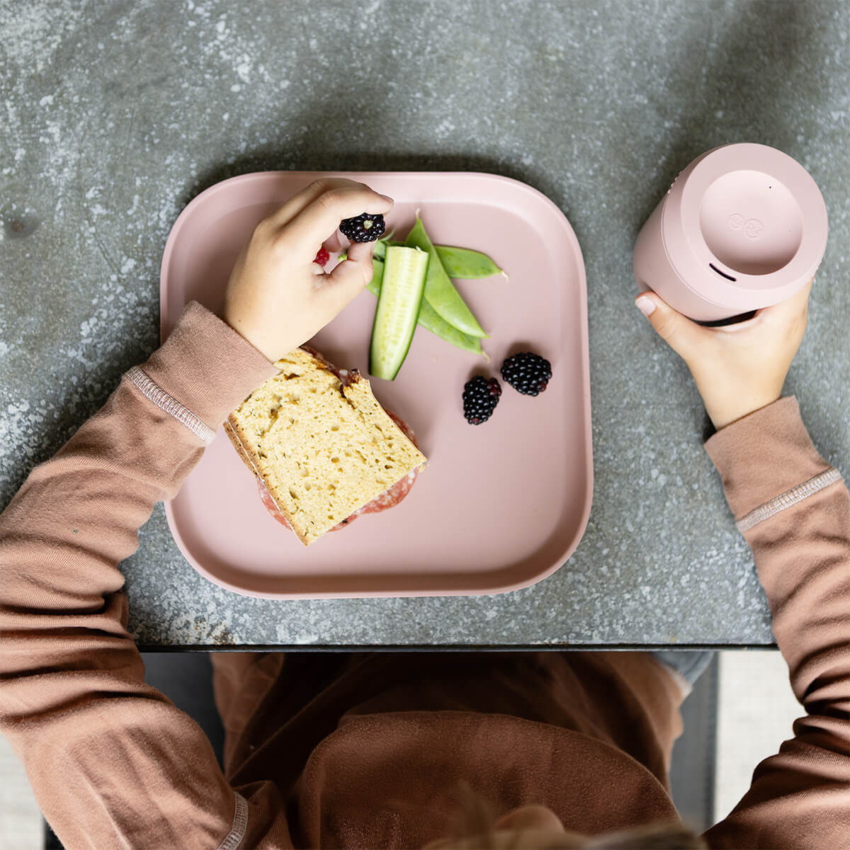 ezpz Mealtime Plates