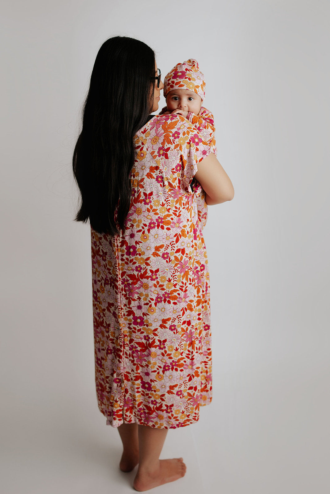 variant:size=Gown & Hat 