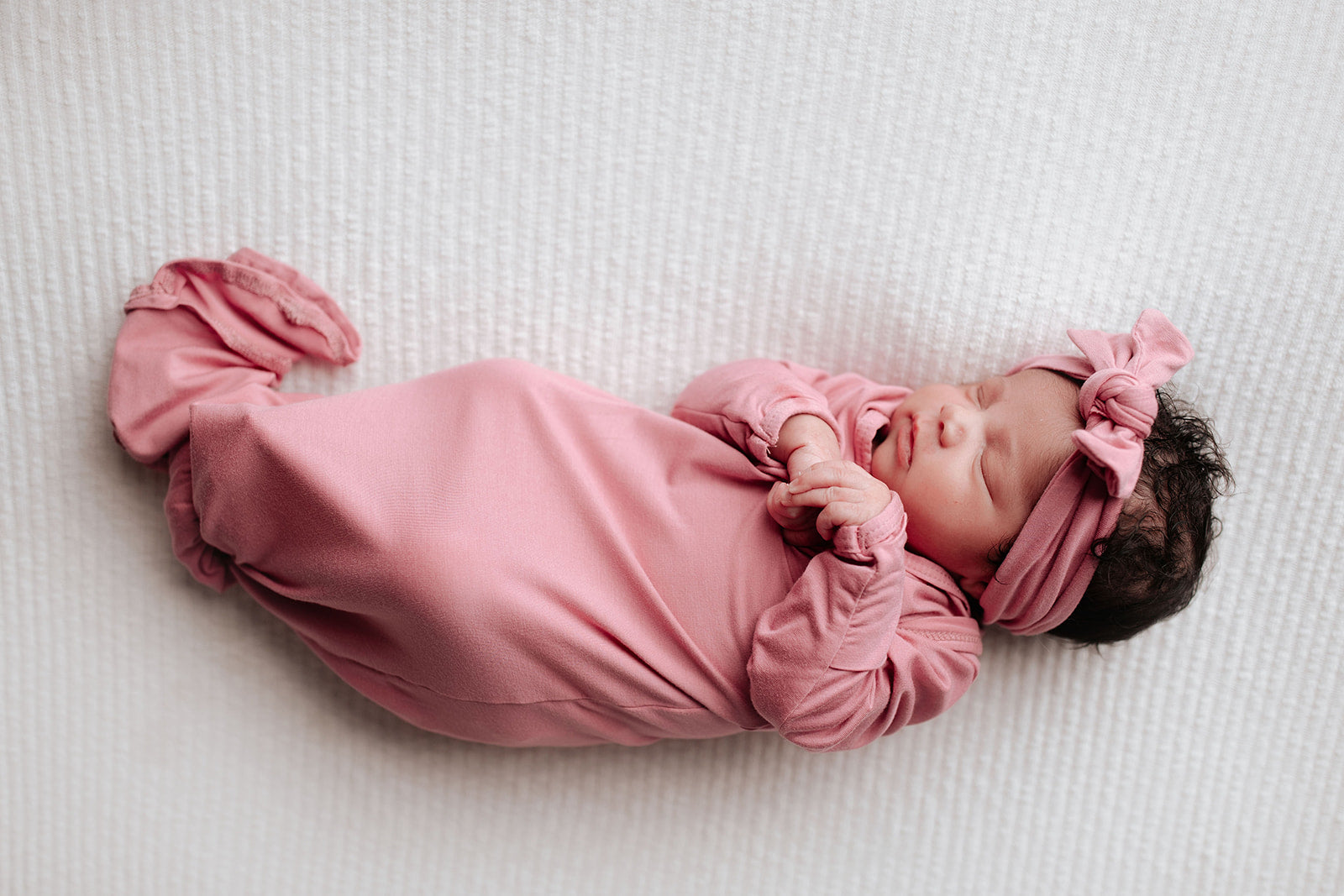 variant:style=Gown & Bow 