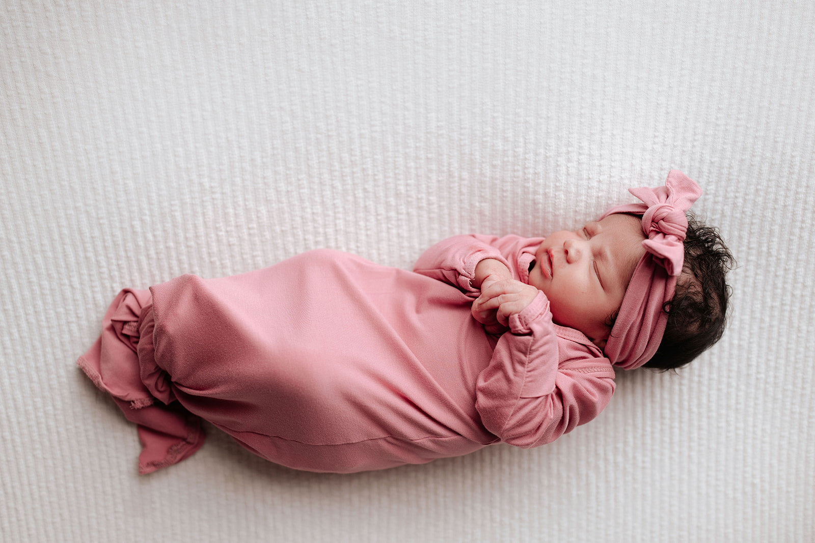 variant:style=Gown & Bow 