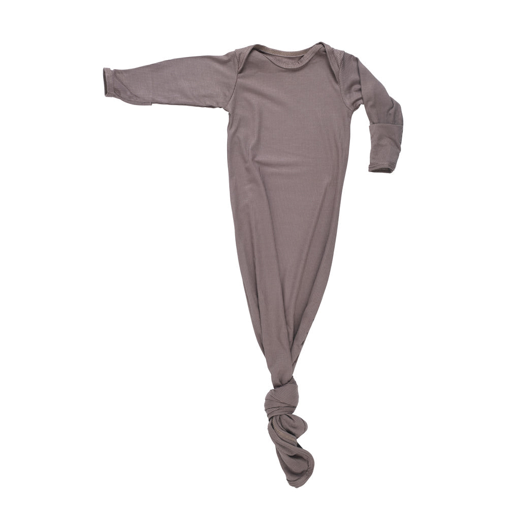 variant:style=Gown