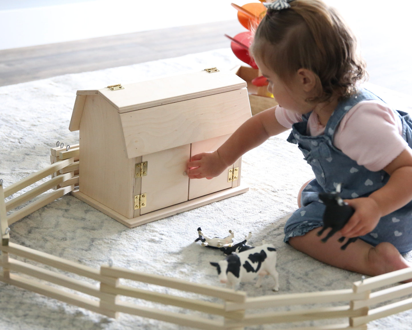 Amish Mini Wooden Barn Toy Hip Roof Barn Design