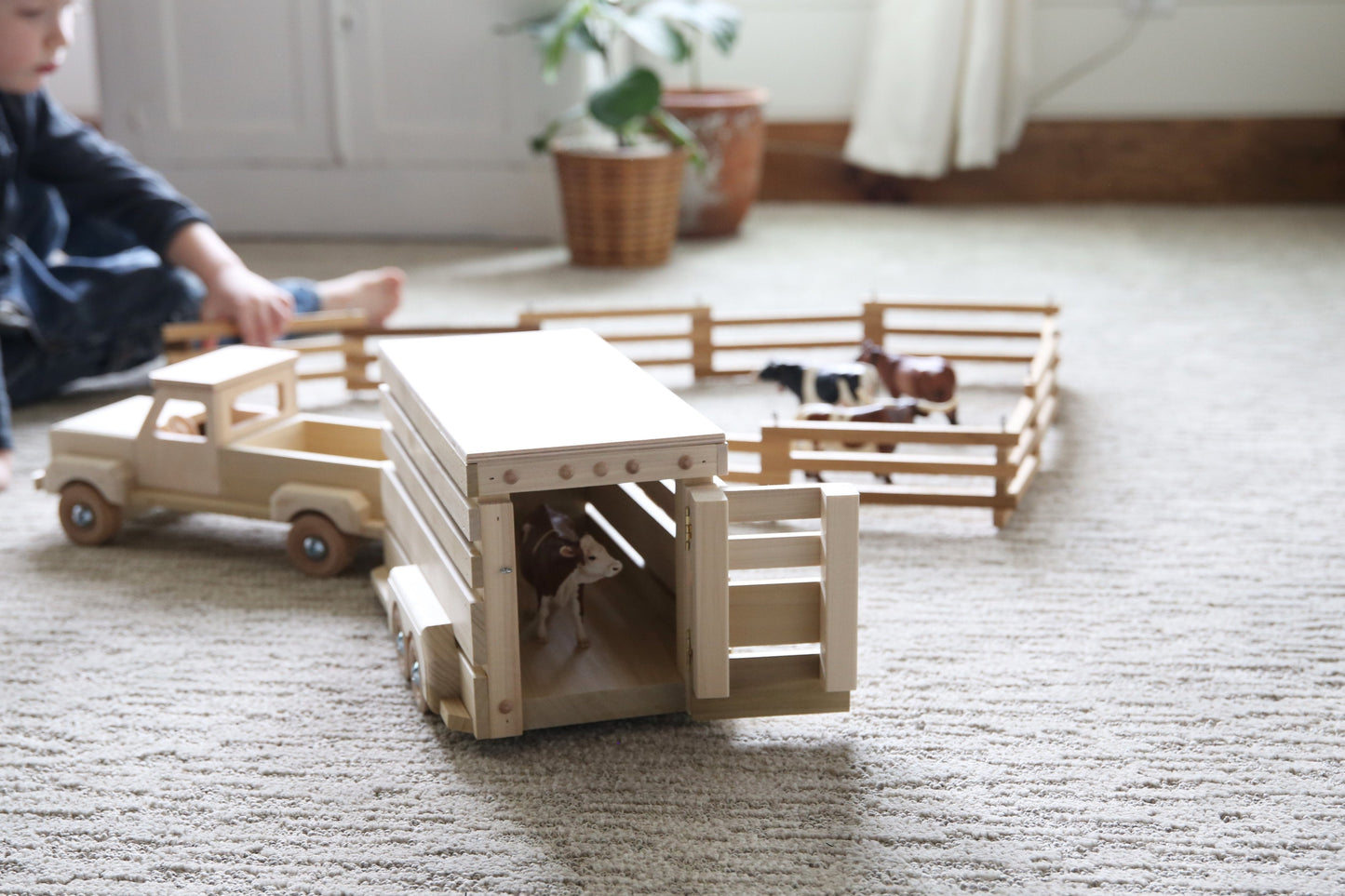 Amish Wooden Pickup & Horse Trailer Toy Set, Unfinished