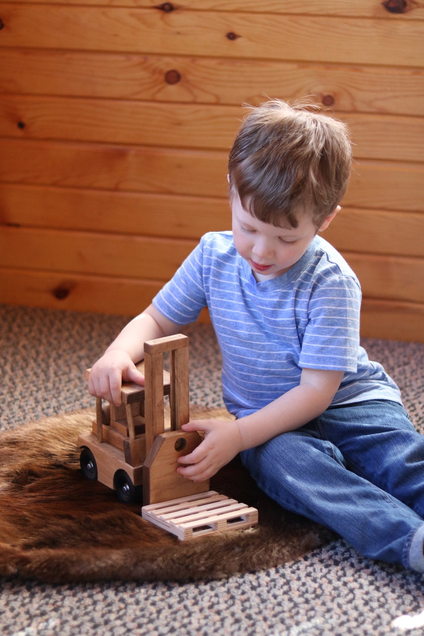 Amish Wooden Forklift Toy With Pallet Child-Safe Finish