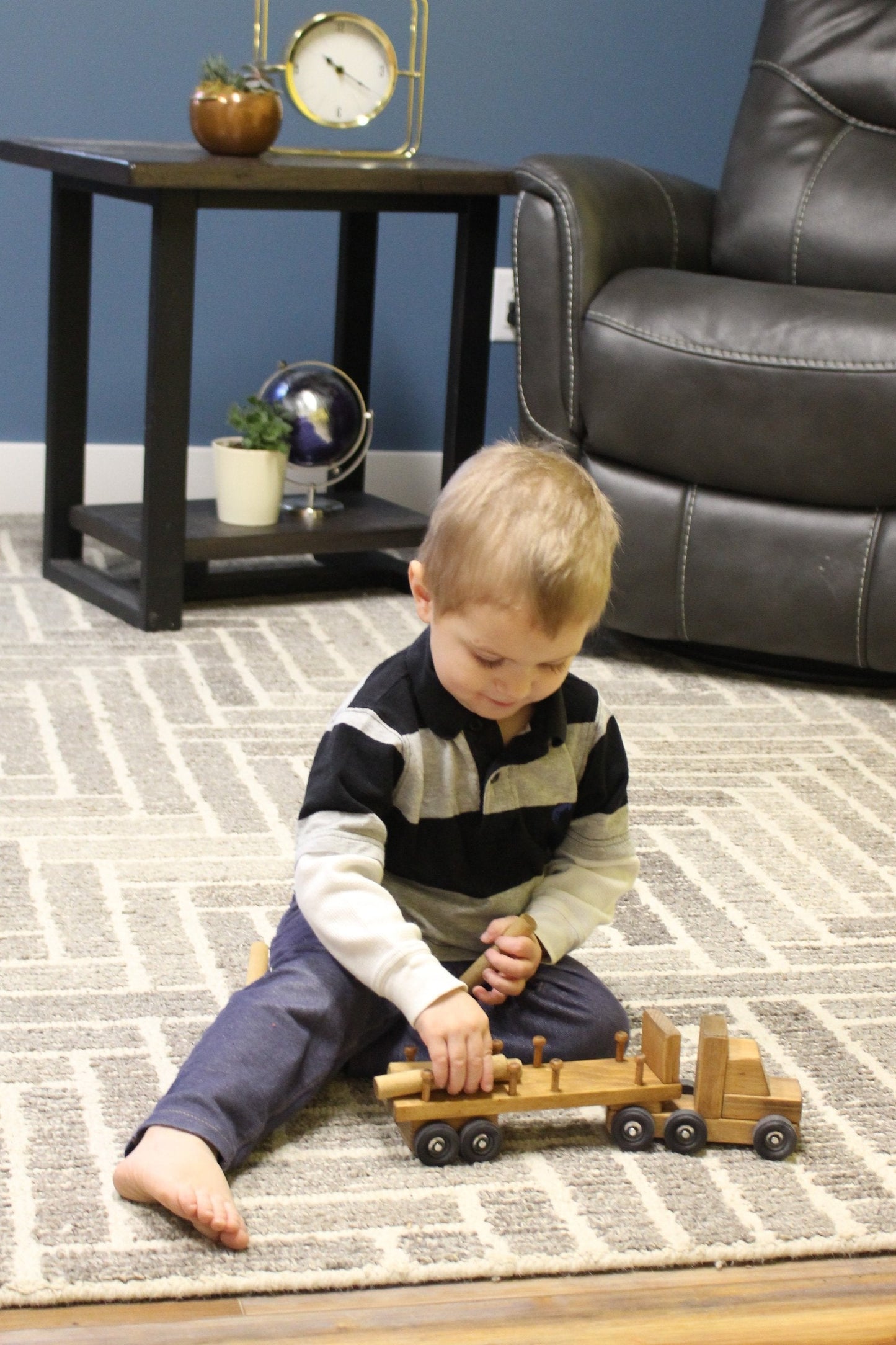 Amish Wooden Log Semi Truck Toy With Removable Logs