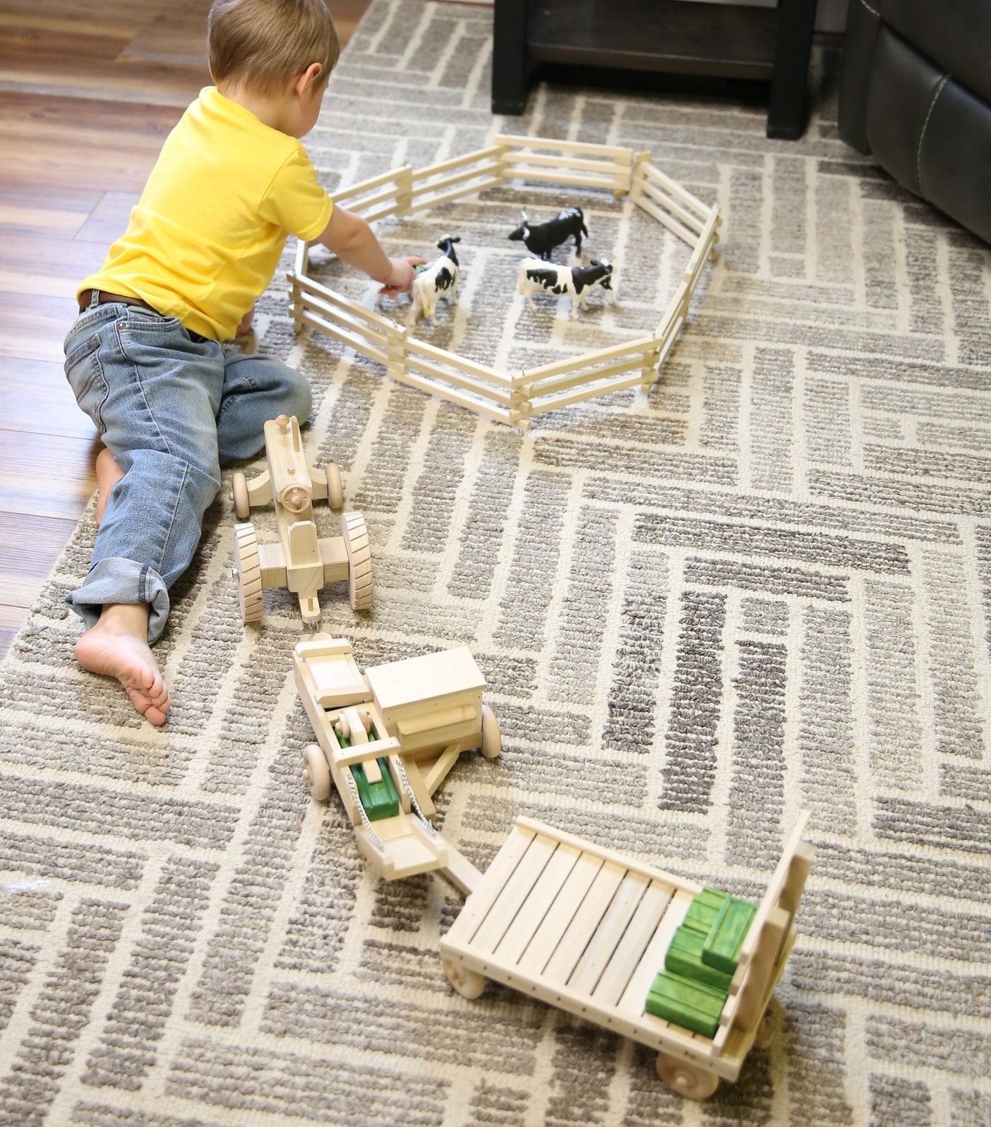 AmishLittle Farmer Hay Baling Toy Set - Wooden Toy Tractor, Hay Baler, Hay Wagon and 16 Hay Bales