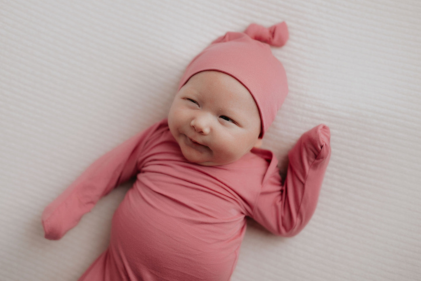 variant:style=Gown & Hat 
